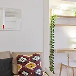 Modern 1Bed AptSleeps4 nr Av Almirante Reis
