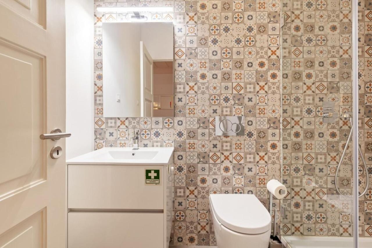 Modern 1bed Aptsleeps4 Nr Av Almirante Reis * Lissabon