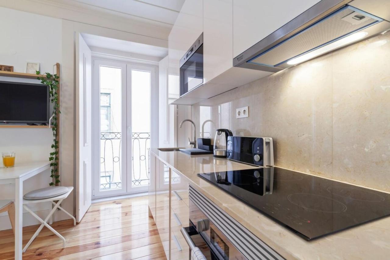 Modern 1bed Aptsleeps4 Nr Av Almirante Reis Apartment