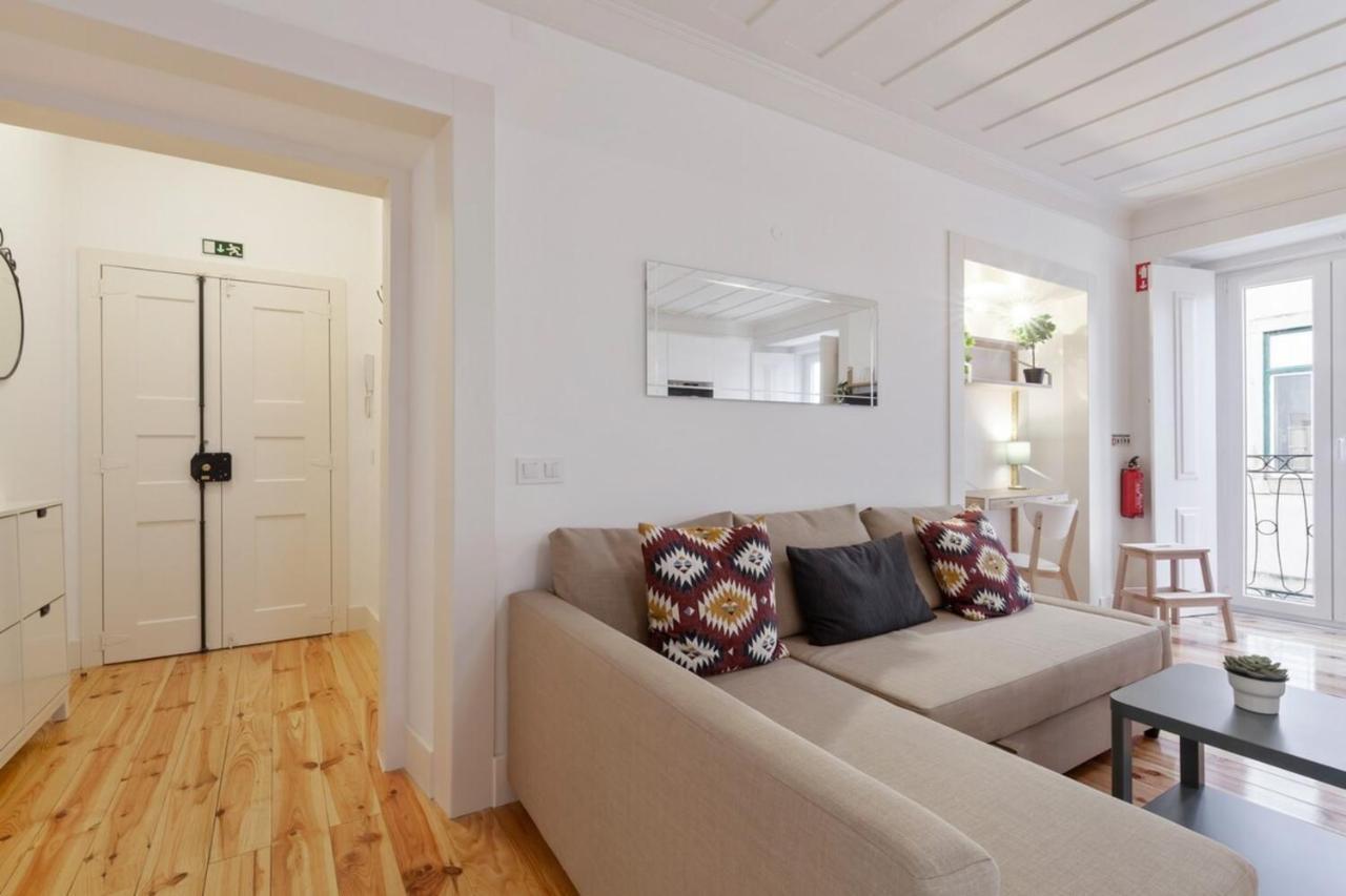 Modern 1bed Aptsleeps4 Nr Av Almirante Reis * Lissabon